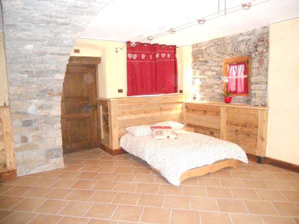 Hotel Au Coeur Verrayes Habitación foto